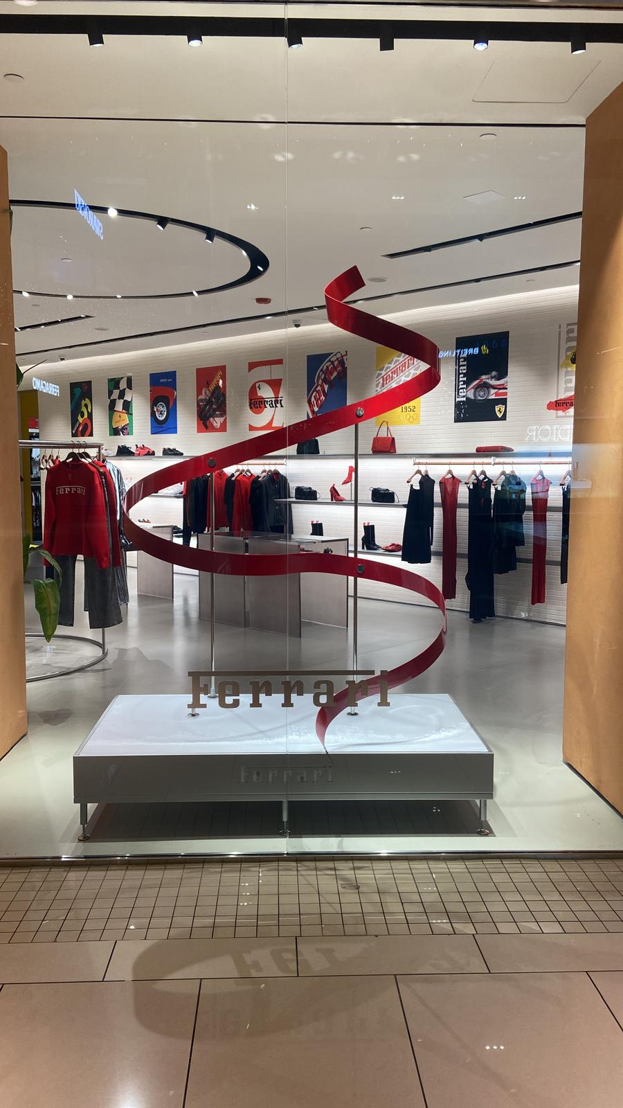 Luxury retail exhibition stand