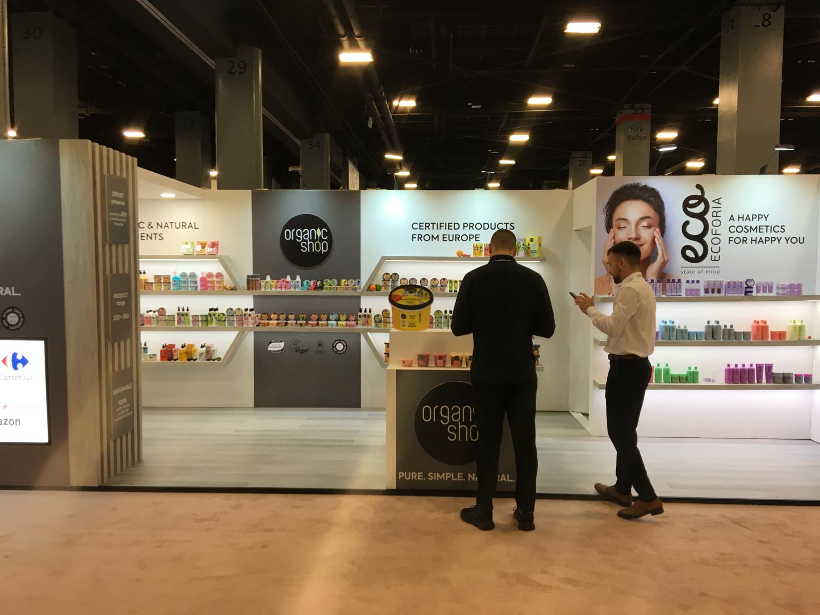 Beauty product exhibition stand